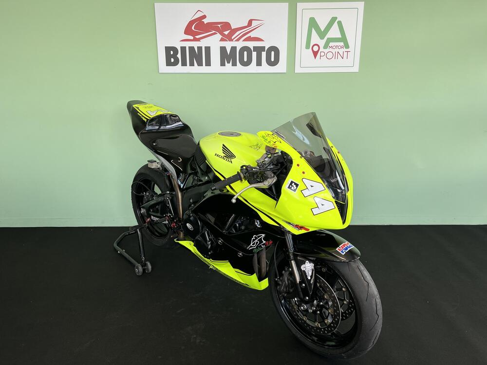 Honda CBR 600 RR (2007 - 08) (2)