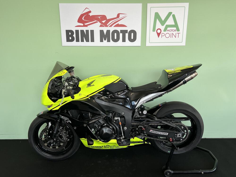Honda CBR 600 RR (2007 - 08) (5)