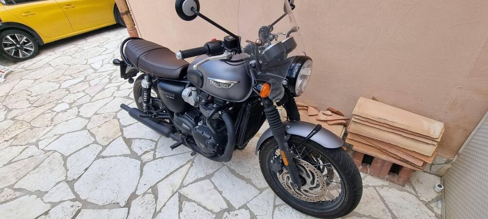 Triumph Bonneville T120 Black (2017 - 20) (3)