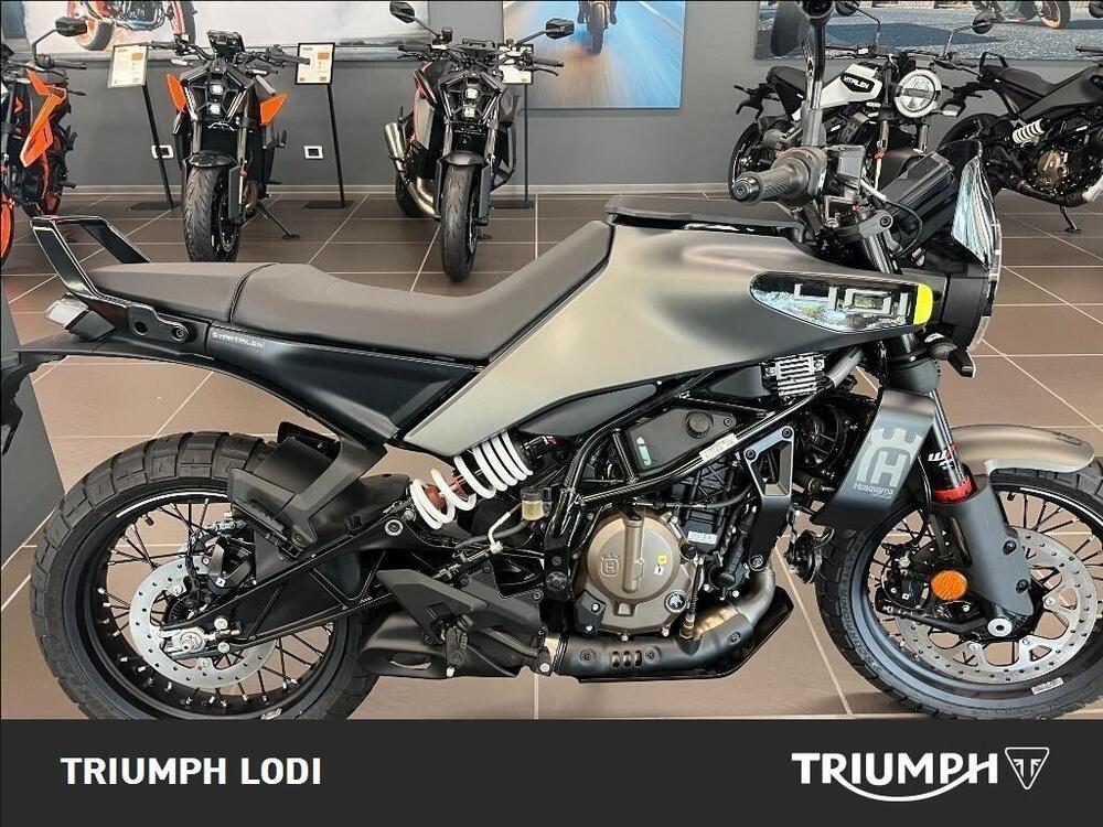 Husqvarna Svartpilen 401 (2024 - 26)