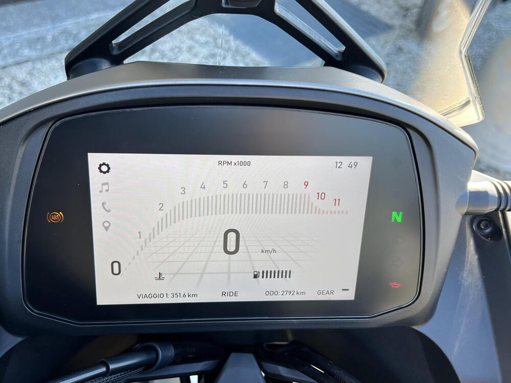 Moto Morini X-Cape 650 (2021 - 26) (7)