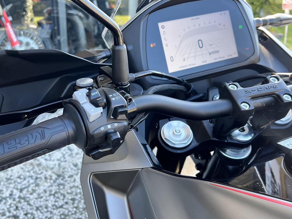 Moto Morini X-Cape 650 (2021 - 26) (8)