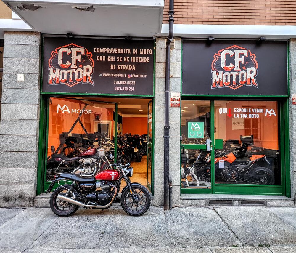 Triumph Street Twin 900 (2017 - 18) (2)