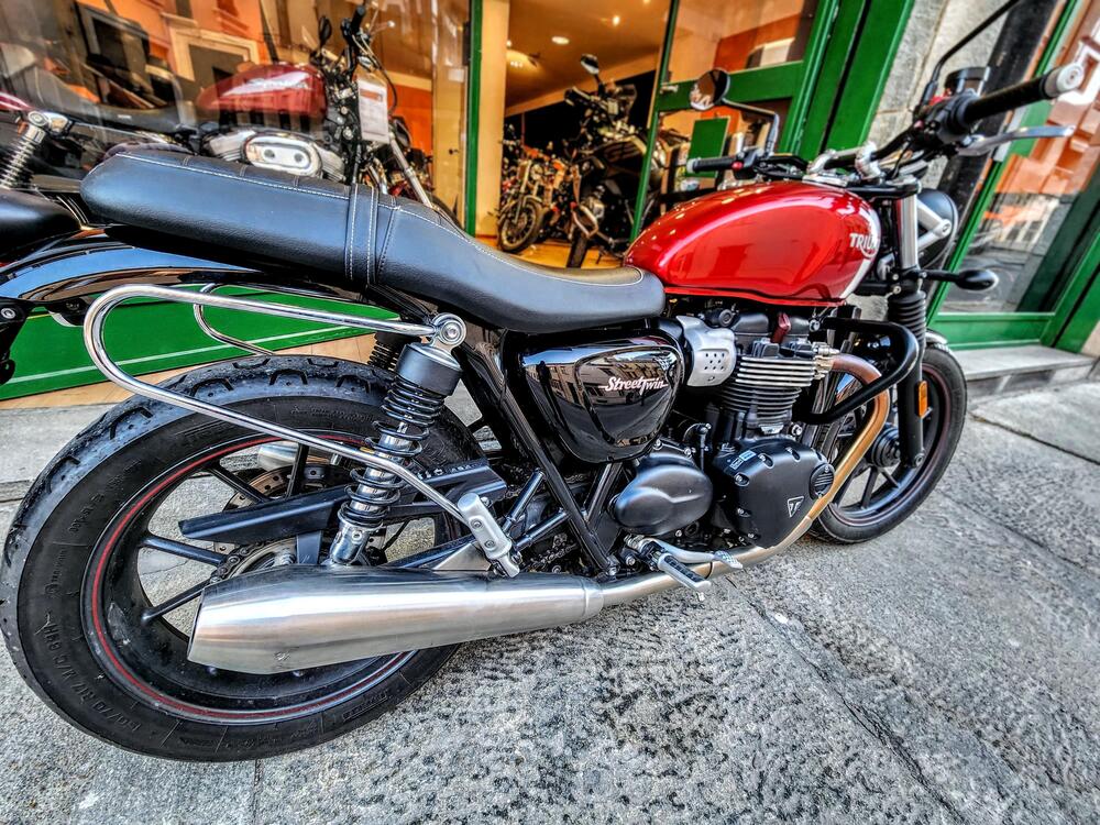 Triumph Street Twin 900 (2017 - 18) (9)