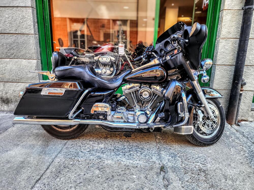 Harley-Davidson 1450 Electra Glide Standard (1999 - 00) - FLHT