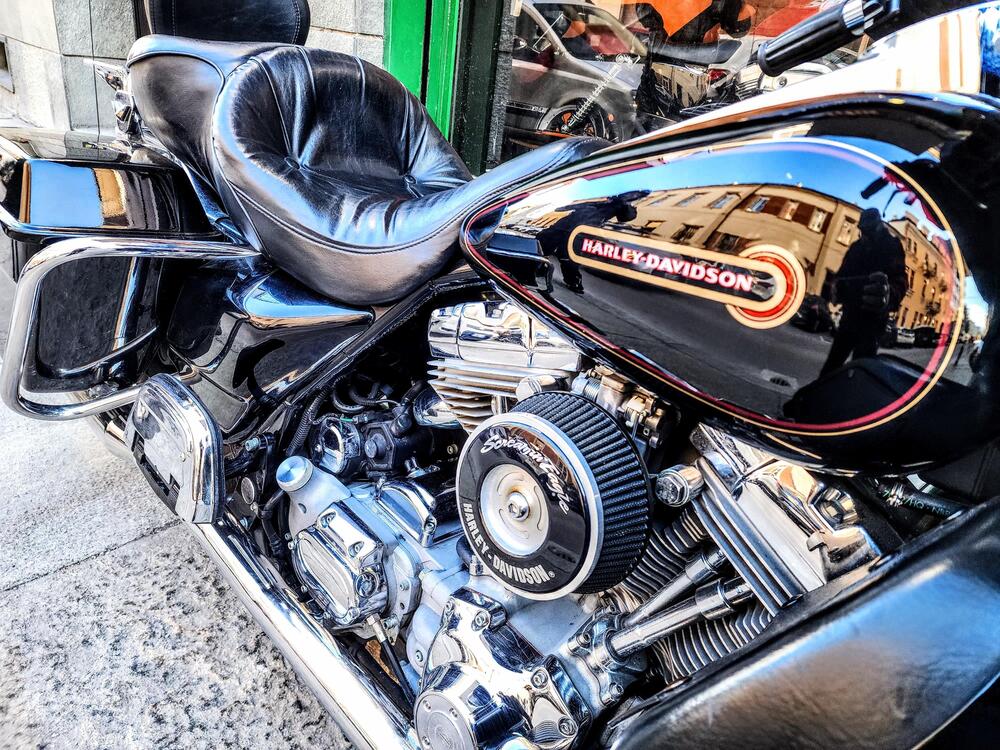 Harley-Davidson 1450 Electra Glide Standard (1999 - 00) - FLHT (4)