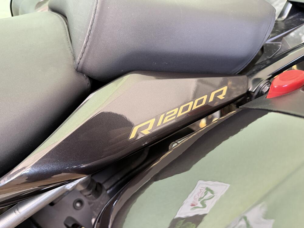 Bmw R 1200 R (2015 - 16) (11)