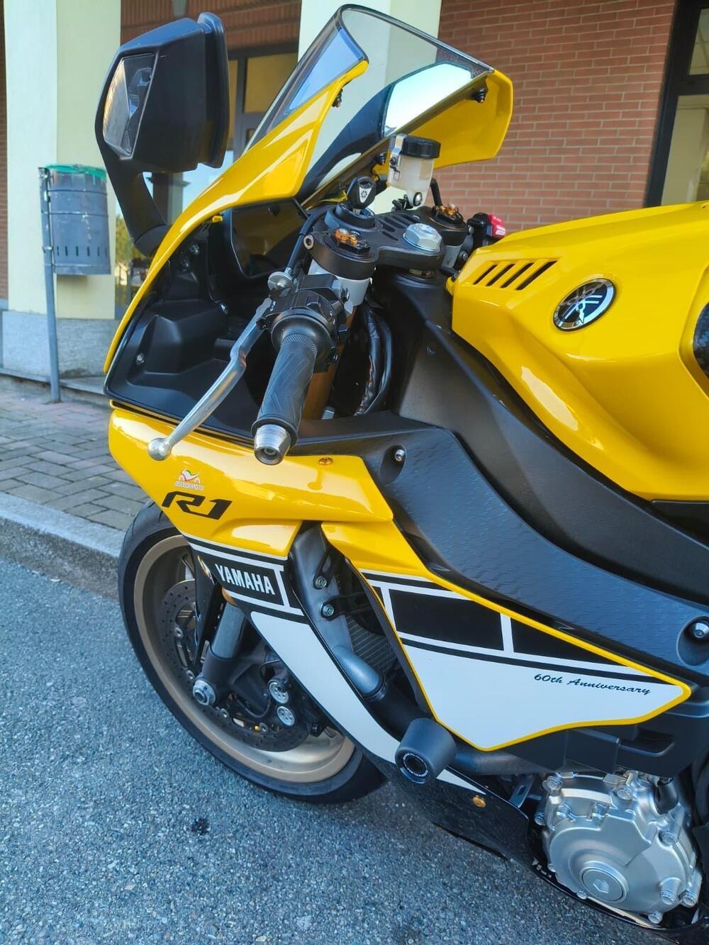 Yamaha YZF R1 60th Anniversary (2015 - 16) (6)