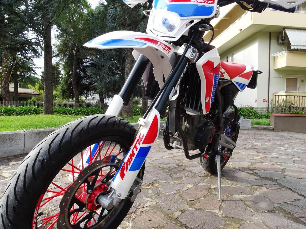 Fantic Motor Motard 125 Performance 4t (2020) (9)