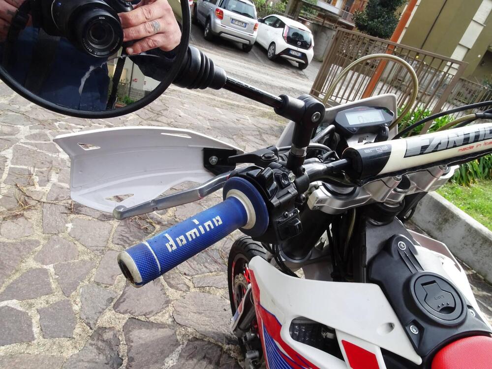 Fantic Motor Motard 125 Performance 4t (2020) (15)