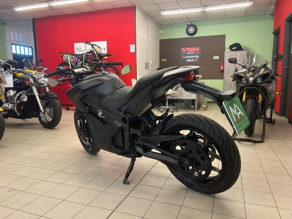 Zero S (2015 - 23) (6)