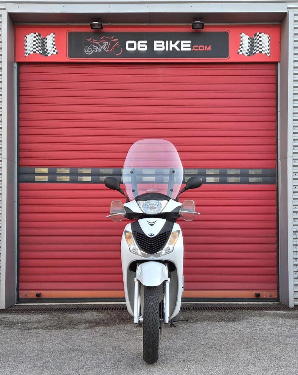 Honda SH 150i (2009 - 12) (3)