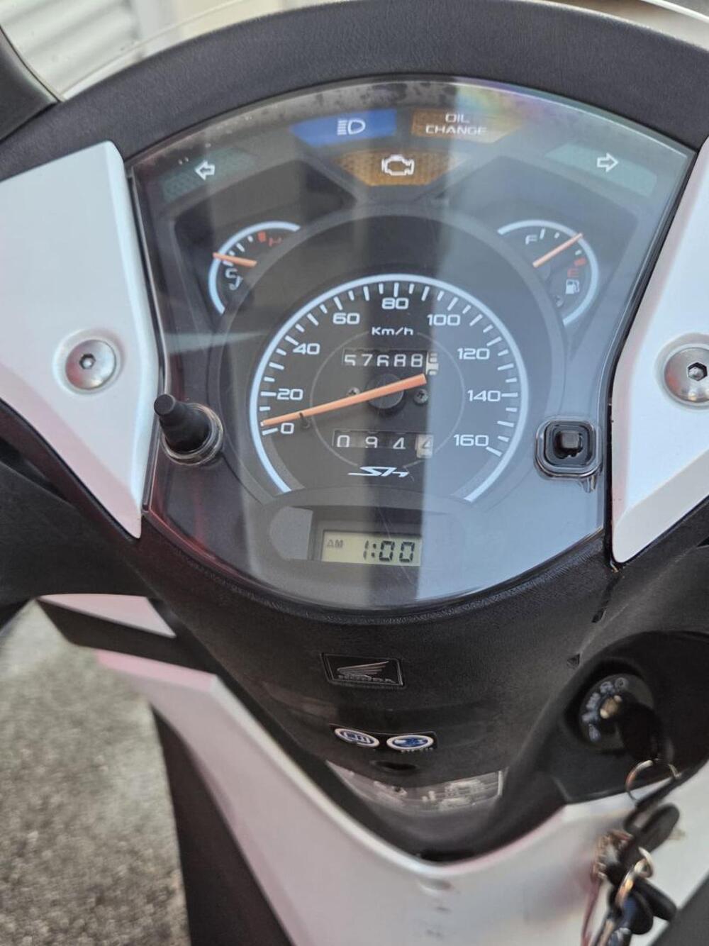 Honda SH 150i (2009 - 12) (7)