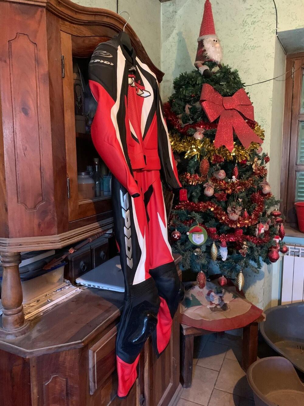 Vendo tuta moto modello Spidi con accessori (5)