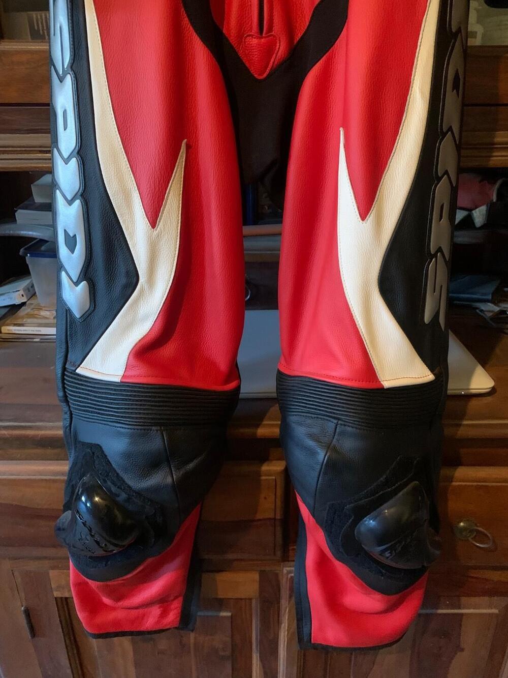 Vendo tuta moto modello Spidi con accessori (7)