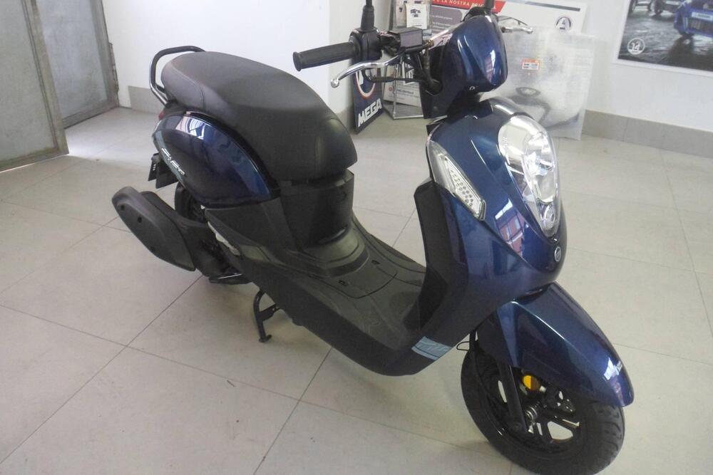 Sym Mio 50 (2021 - 26) (3)