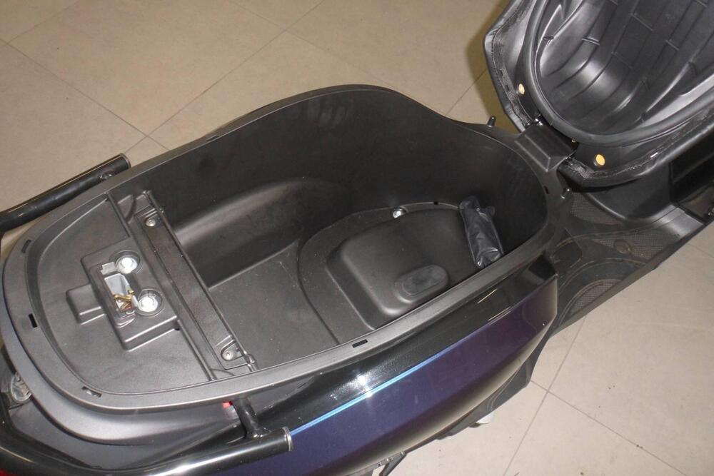 Sym Mio 50 (2021 - 26) (7)