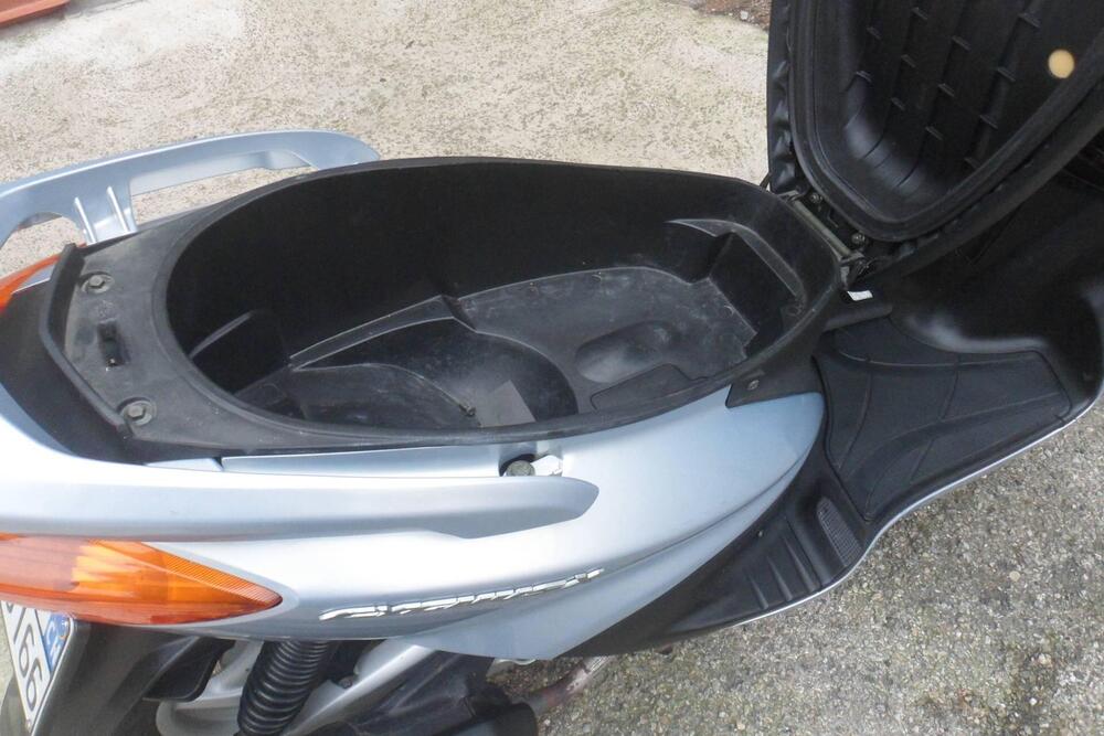 Yamaha Cygnus X 125 (2004 - 05) (8)