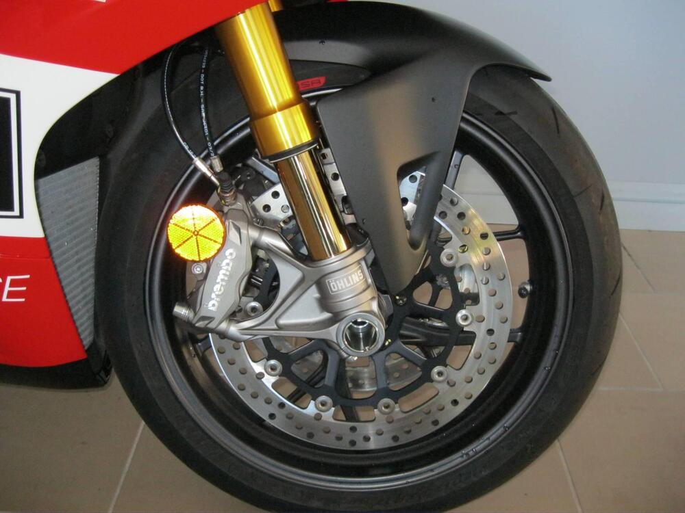 Ducati Panigale V2 Bayliss 1st Championship 20th Anniversary (2021 - 24) (13)
