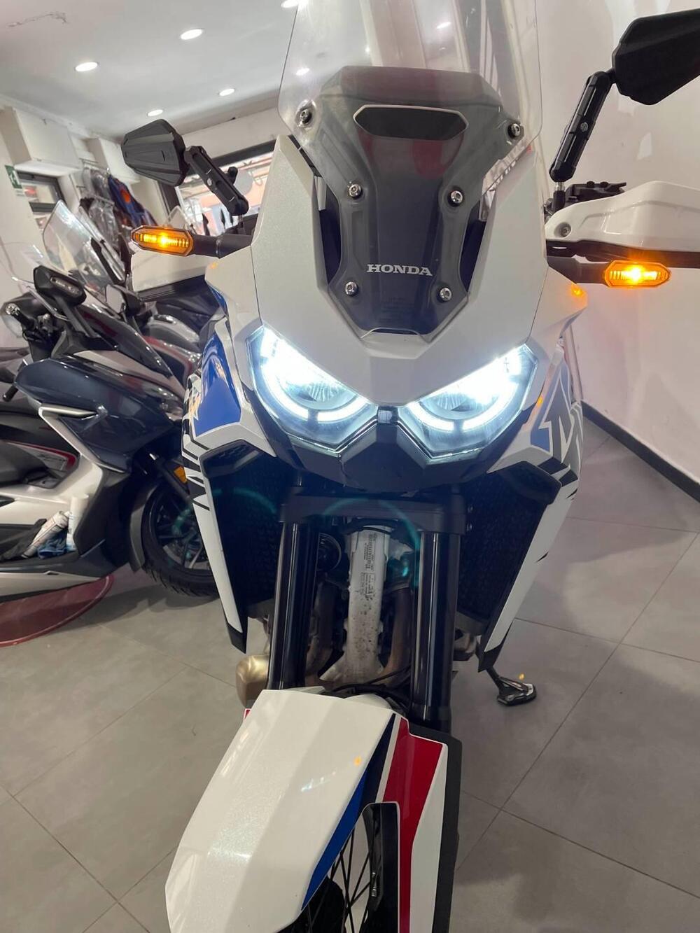 Honda Africa Twin CRF 1100L (2022 - 23) (7)