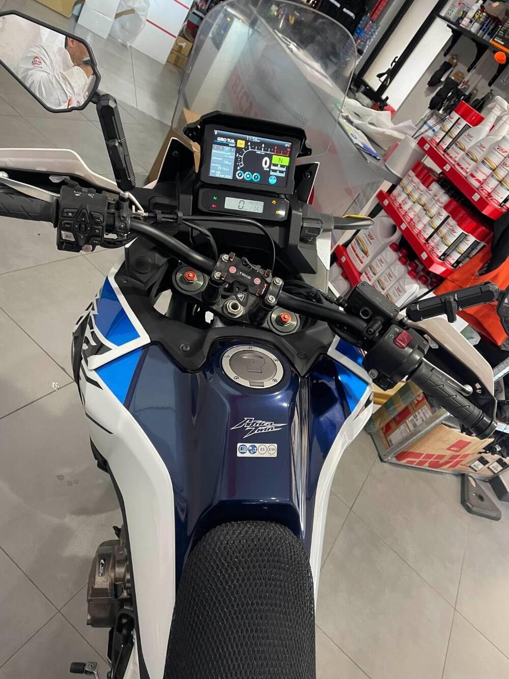 Honda Africa Twin CRF 1100L (2022 - 23) (9)