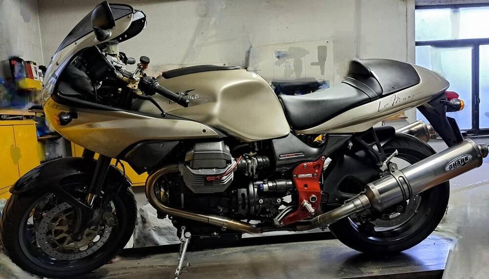 Moto Guzzi V11 Le Mans (2001 - 06)