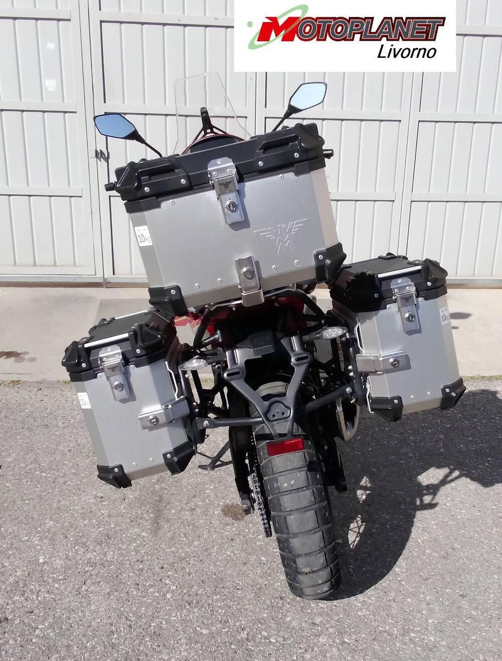 Moto Morini X-Cape 650 (2021 - 26) (6)