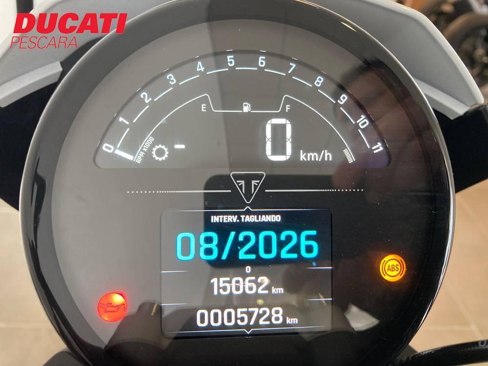 Triumph Trident 660 Triple Tribute Edition (2024) (5)