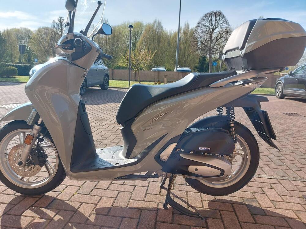 Honda SH 150i (2020 - 23) (3)