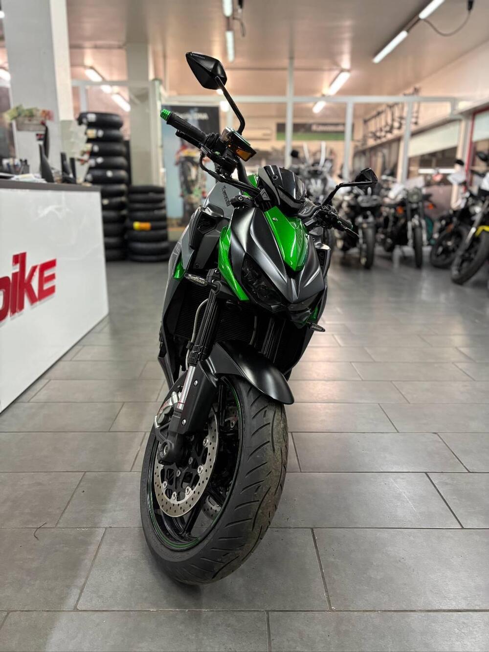 Kawasaki Z 1000 R (2017 - 20) (6)