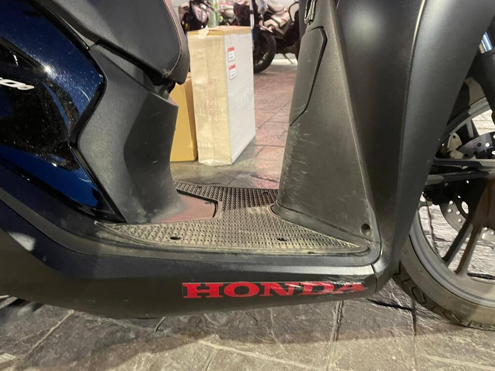 Honda SH 150i Sport (2024 - 25) (3)