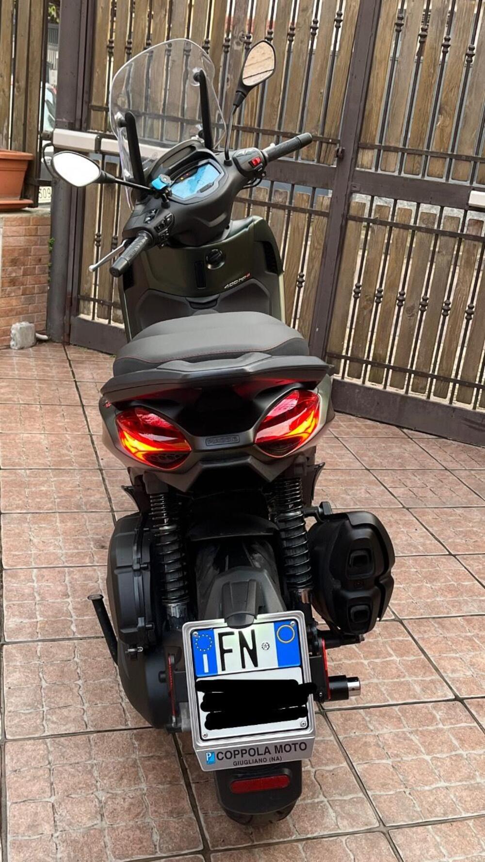 Piaggio Beverly 400 S ABS-ASR (2021 - 24) (2)