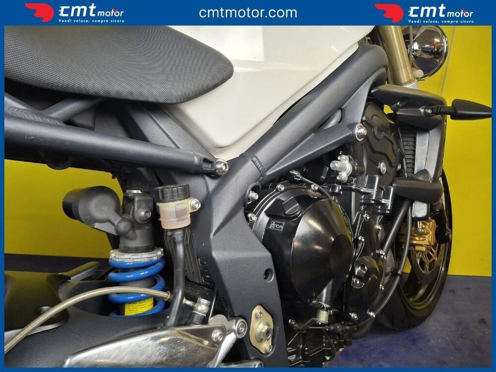 Triumph Street Triple (2007 - 12) (11)