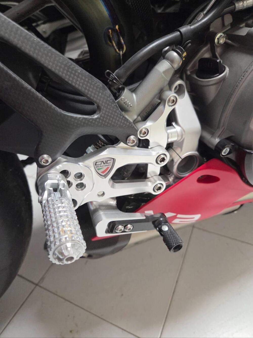 Ducati Panigale V2 (2021 - 24) (10)