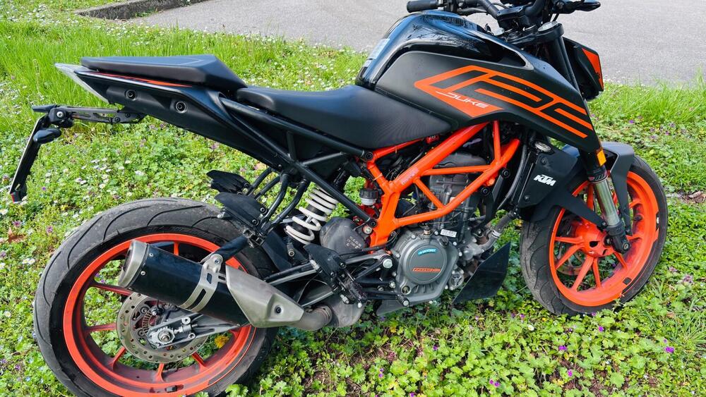 KTM 125 Duke (2021 - 23) (4)