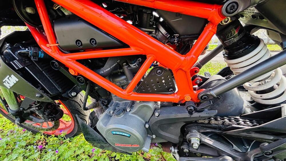 KTM 125 Duke (2021 - 23) (11)