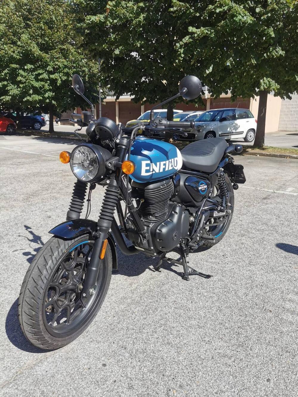 Royal Enfield HNTR 350 (2022 - 26) (2)