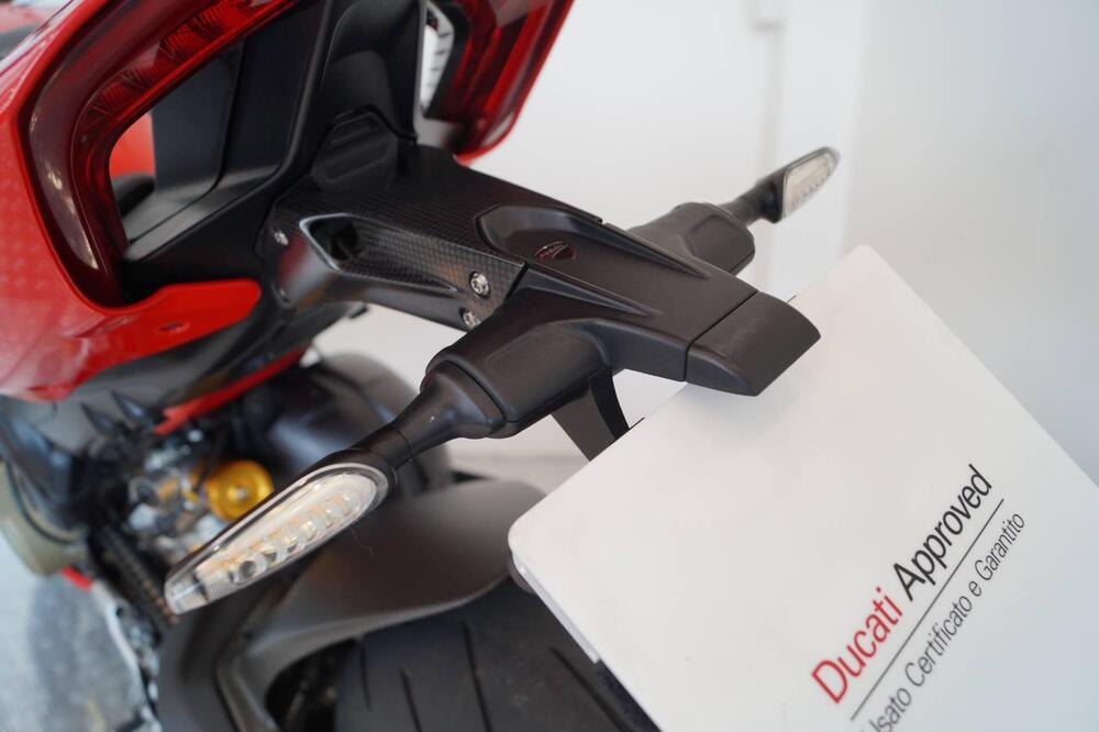 Ducati Streetfighter V4 1100 S (2021 - 22) (5)