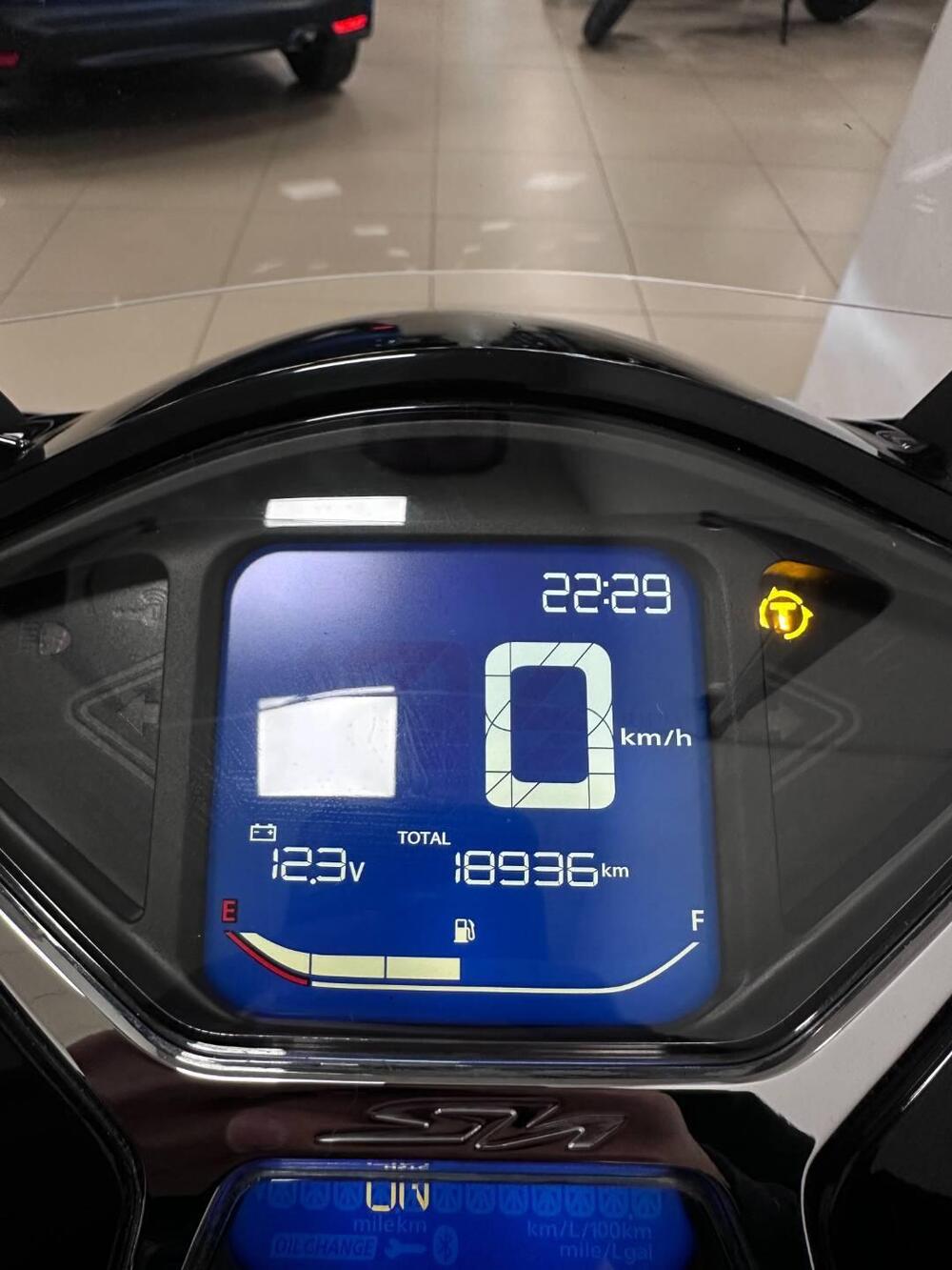 Honda SH 150i (2024 - 25) (3)