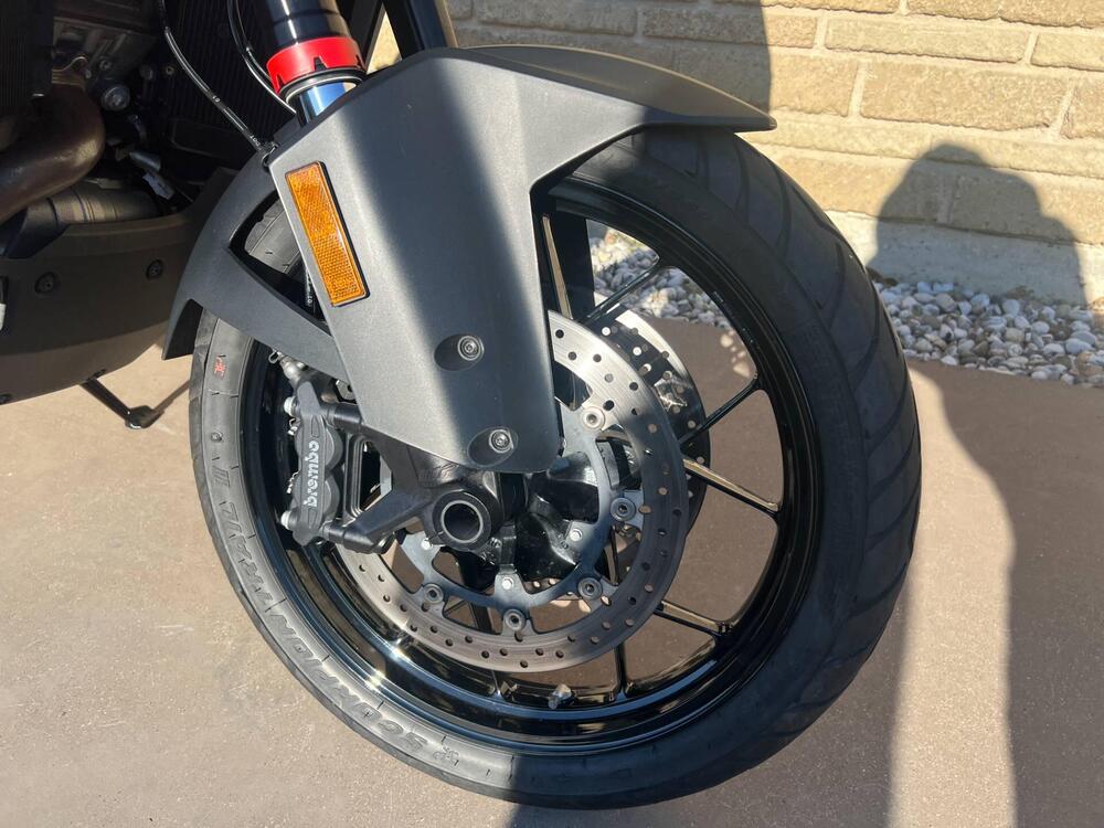 KTM 1290 Super Adventure S (2021) (4)