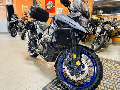 Suzuki V-Strom 1050DE (2023 - 24) usata