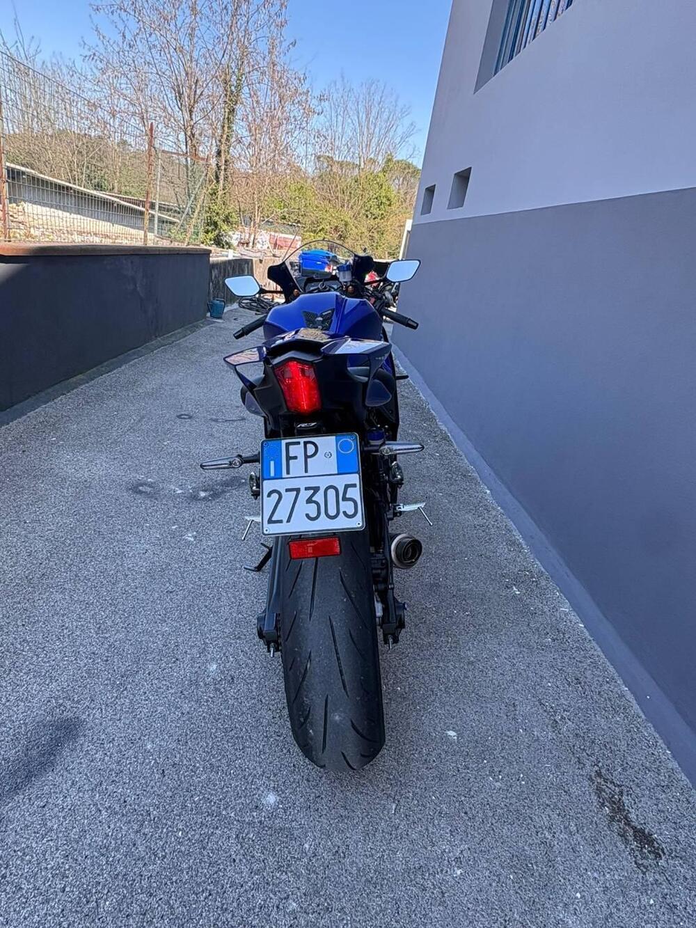 Yamaha YZF R7 (2021 - 25) (5)