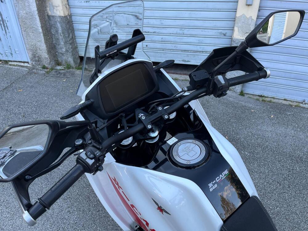 Moto Morini X-Cape 650 (2021 - 26) (19)
