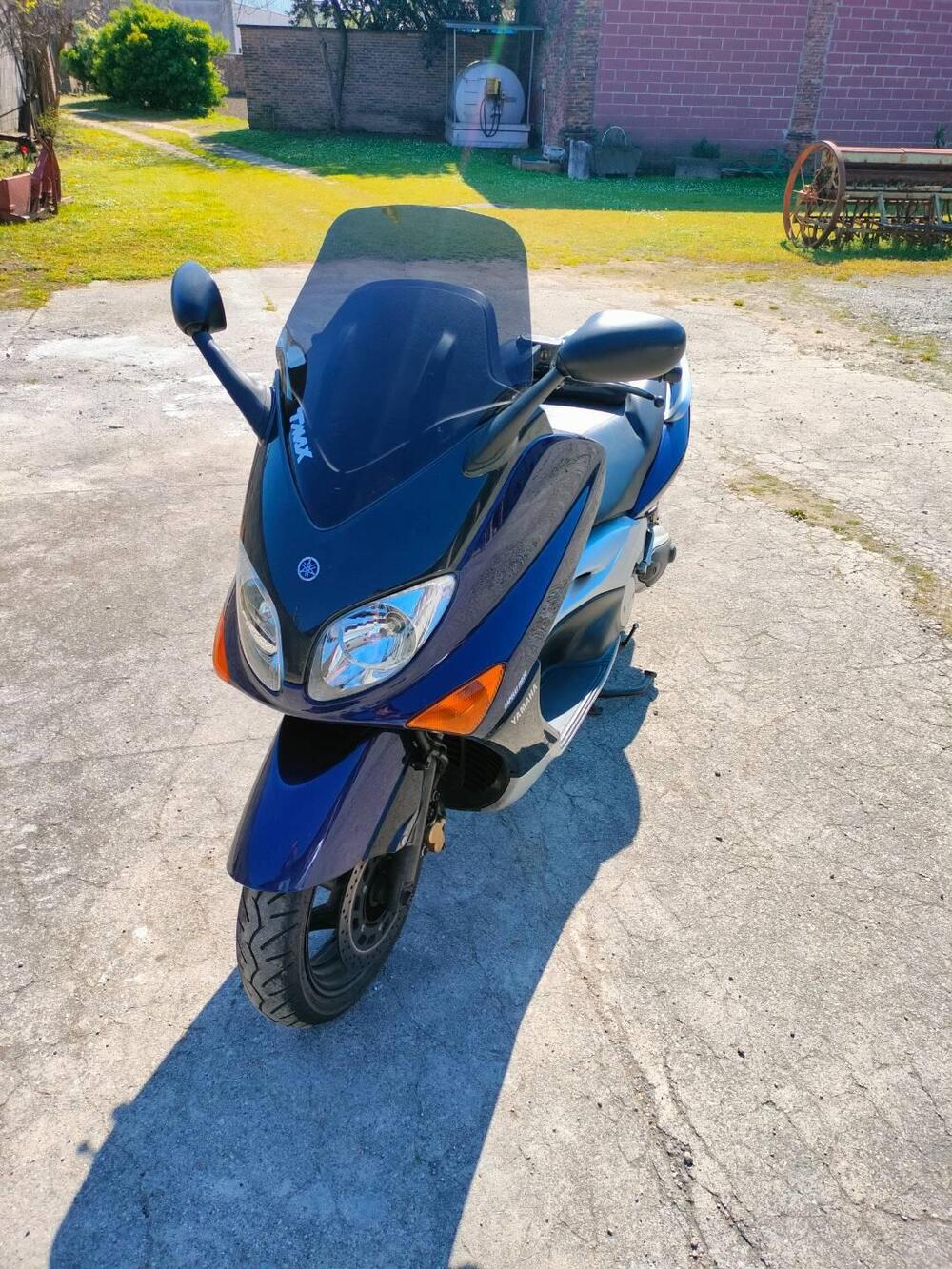 Yamaha T-Max 500 (2001 - 03) (2)