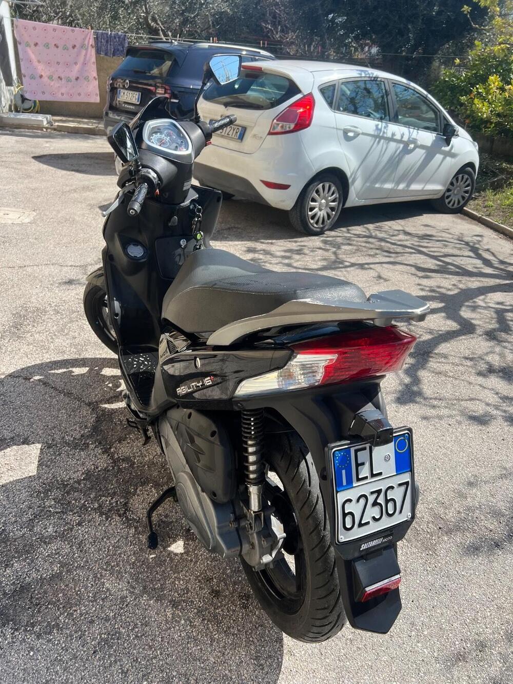 Kymco Agility 125 R16 + (2017 - 20) (2)