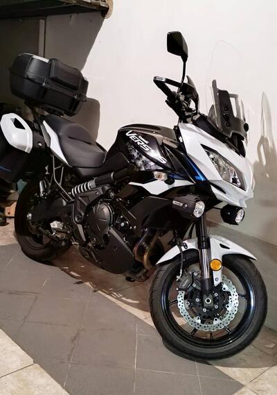 Kawasaki Versys 650 (2021 - 24) usata