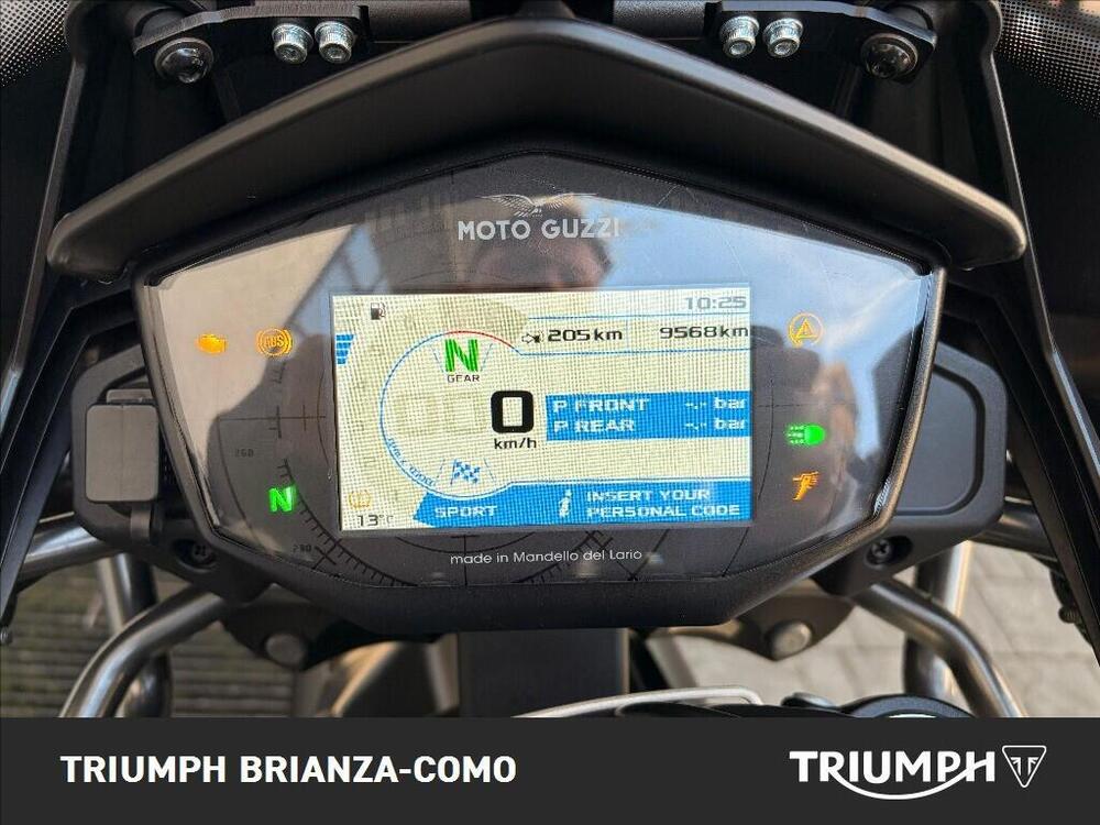 Moto Guzzi V85 TT (2024 - 26) (7)