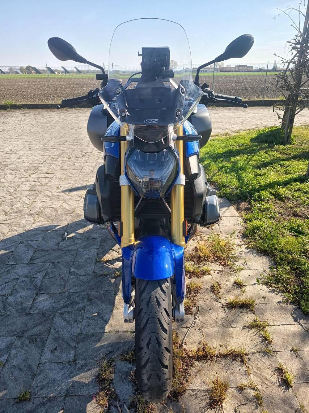 Bmw R 1250 R (2021 - 25) (3)