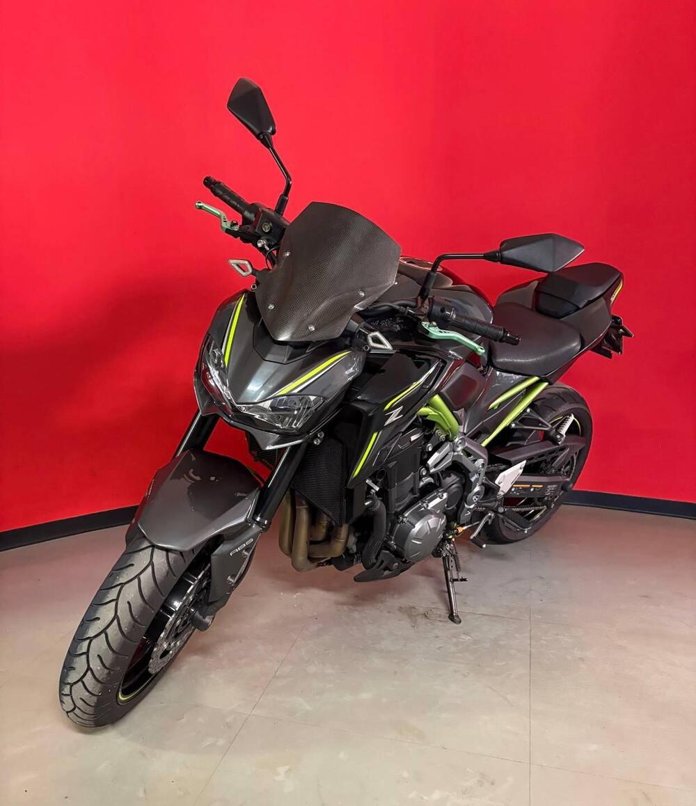 Kawasaki Z 900 (2017 - 18) (4)