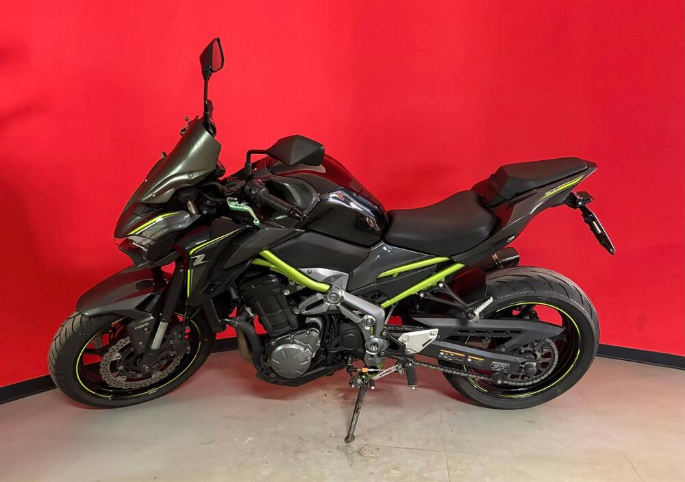 Kawasaki Z 900 (2017 - 18) (3)